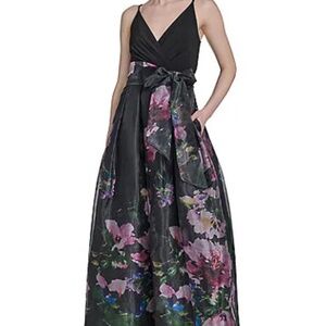Eliza J V-Neck Sleeveless Floral Print Organza Ballgown